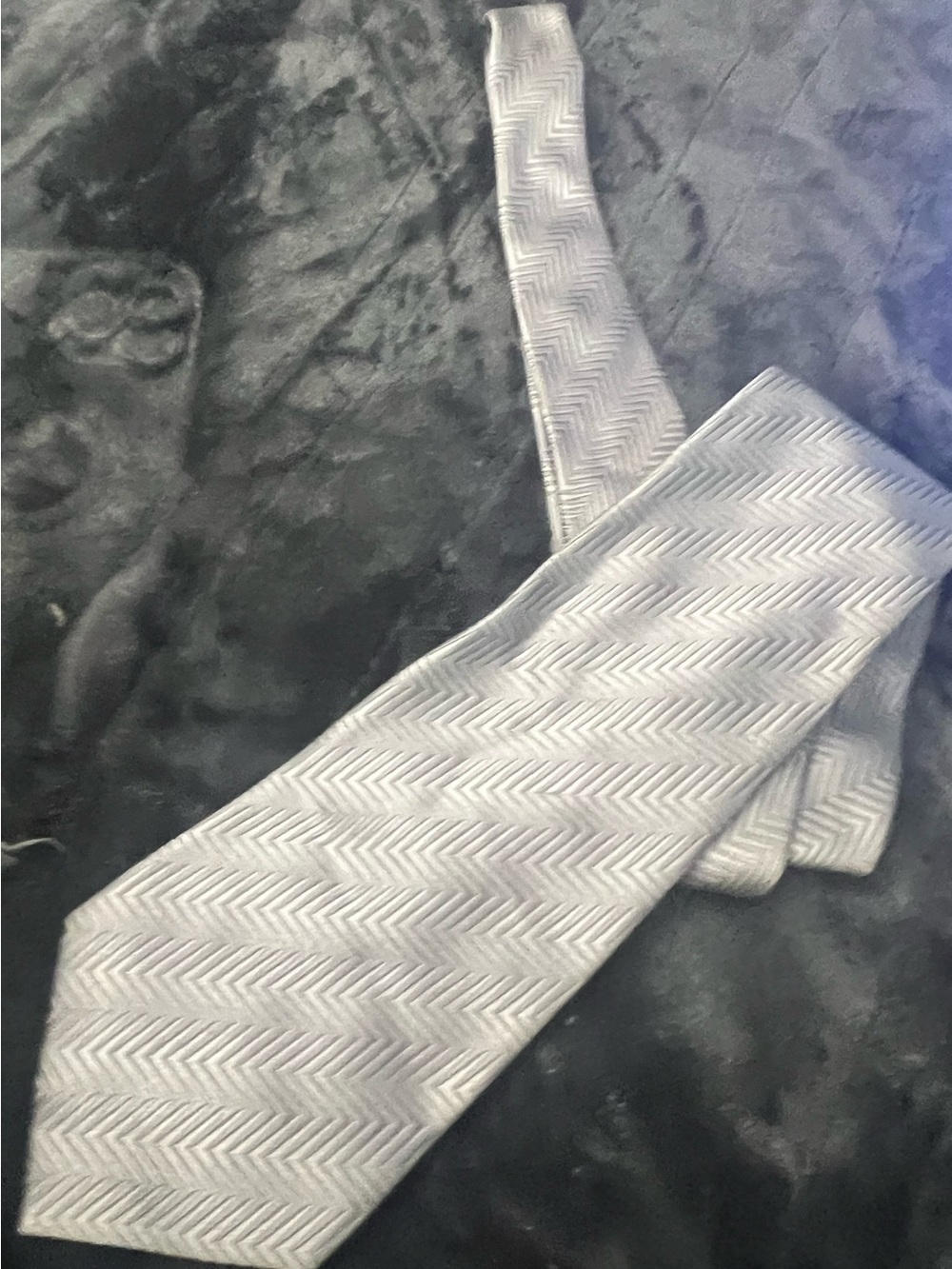 Van Heusen Silver Herringbone Silk Tie